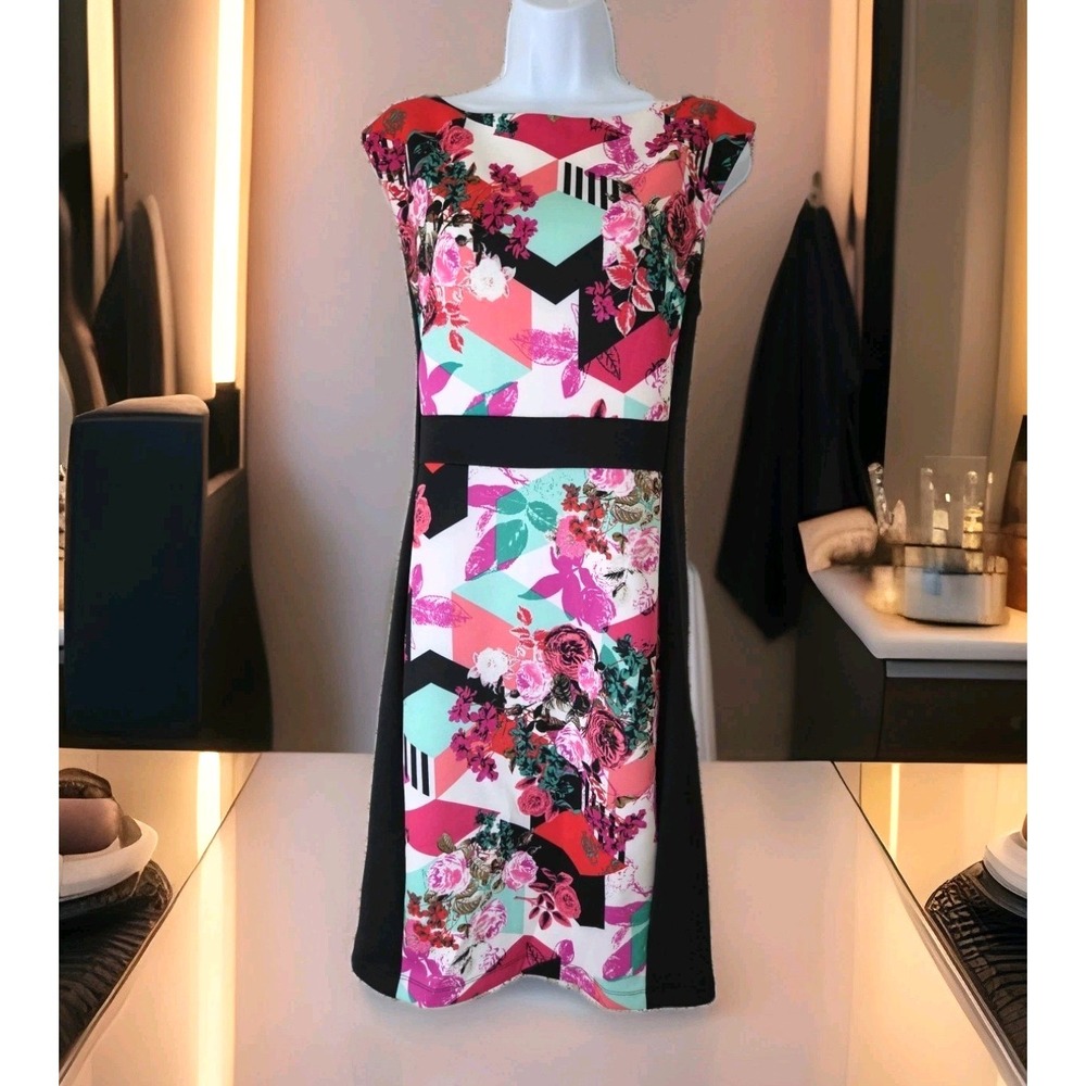 Bisou Bisou Michelle Bohbot 12 Black Floral Sheath Sleeveless Slimming Scuba Zip